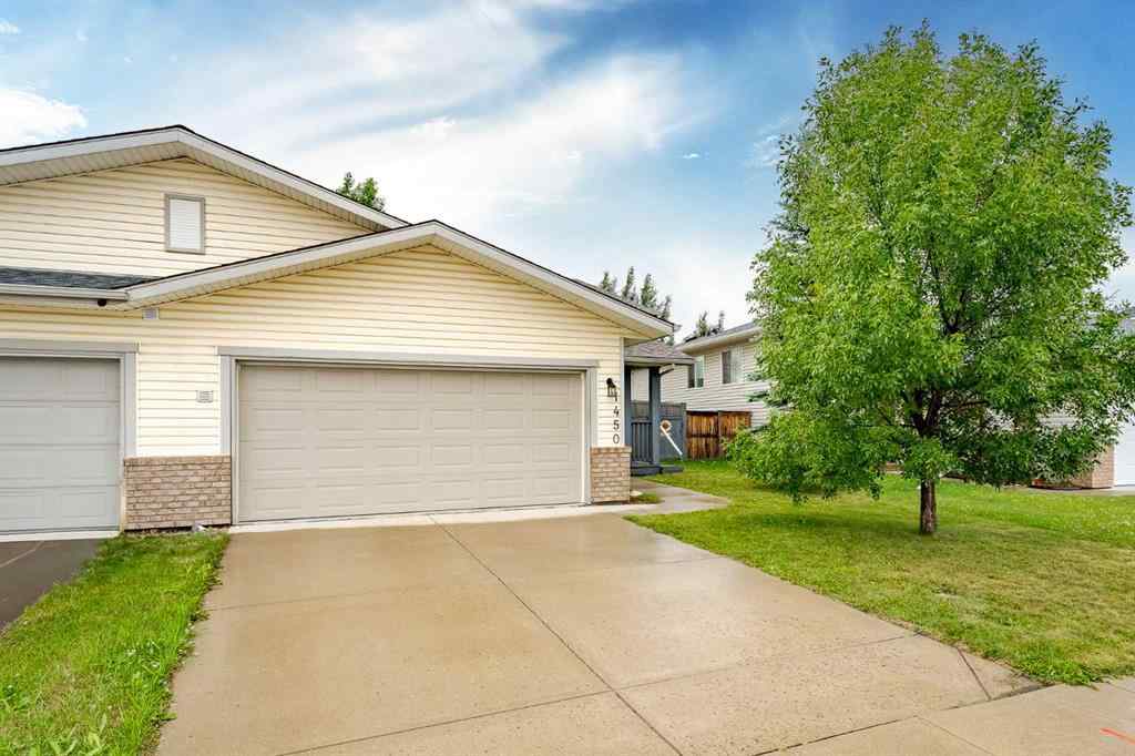 MLS® A2251883 - 1450 Smith Avenue  in NONE Crossfield, Residential