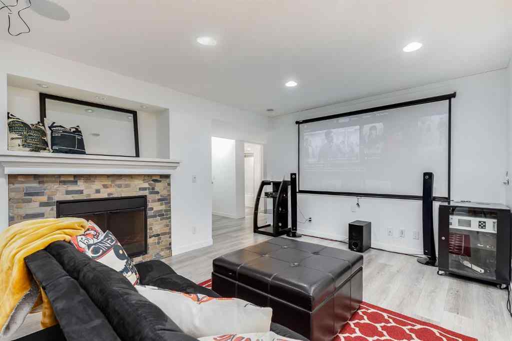 MLS® A2251886 - 522 Stonegate Road NW in Stonegate Airdrie, Residential