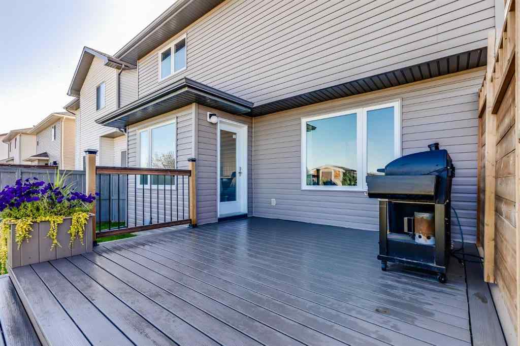 MLS® A2251886 - 522 Stonegate Road NW in Stonegate Airdrie, Residential