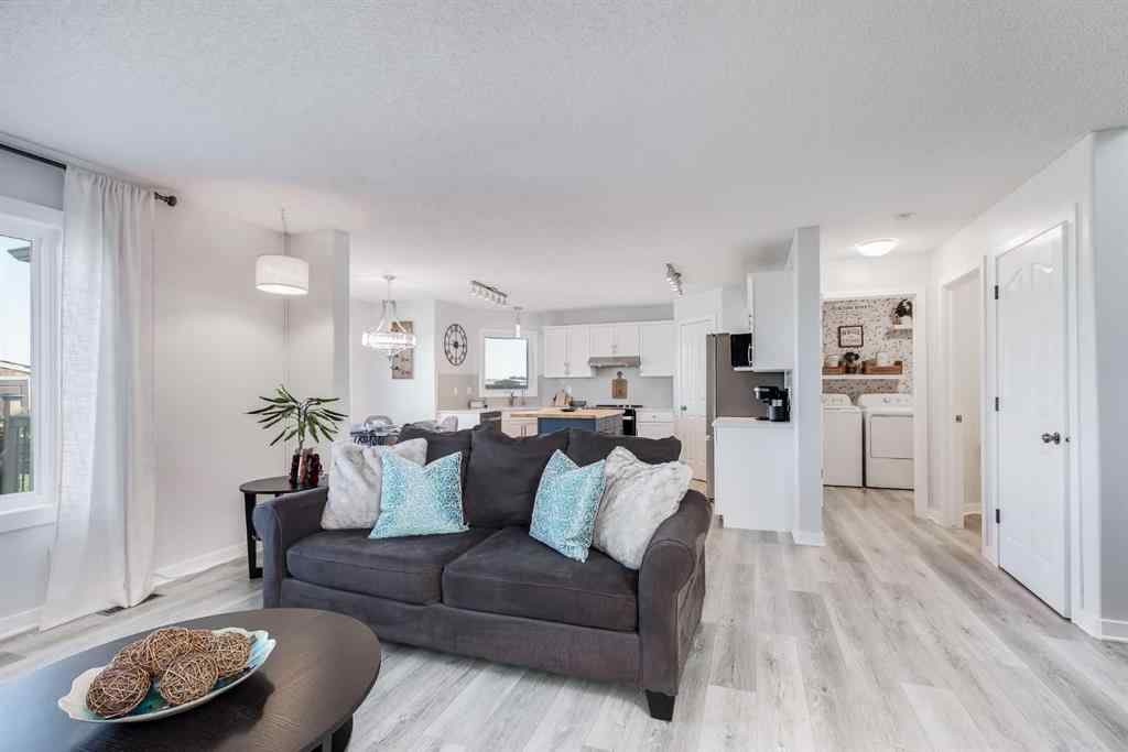 MLS® A2251886 - 522 Stonegate Road NW in Stonegate Airdrie, Residential
