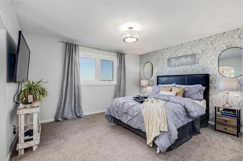 MLS® A2251886 - 522 Stonegate Road NW in Stonegate Airdrie, Residential