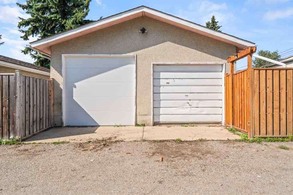 MLS® A2251892 - 102 Marbrooke Circle NE in Marlborough Calgary, Residential