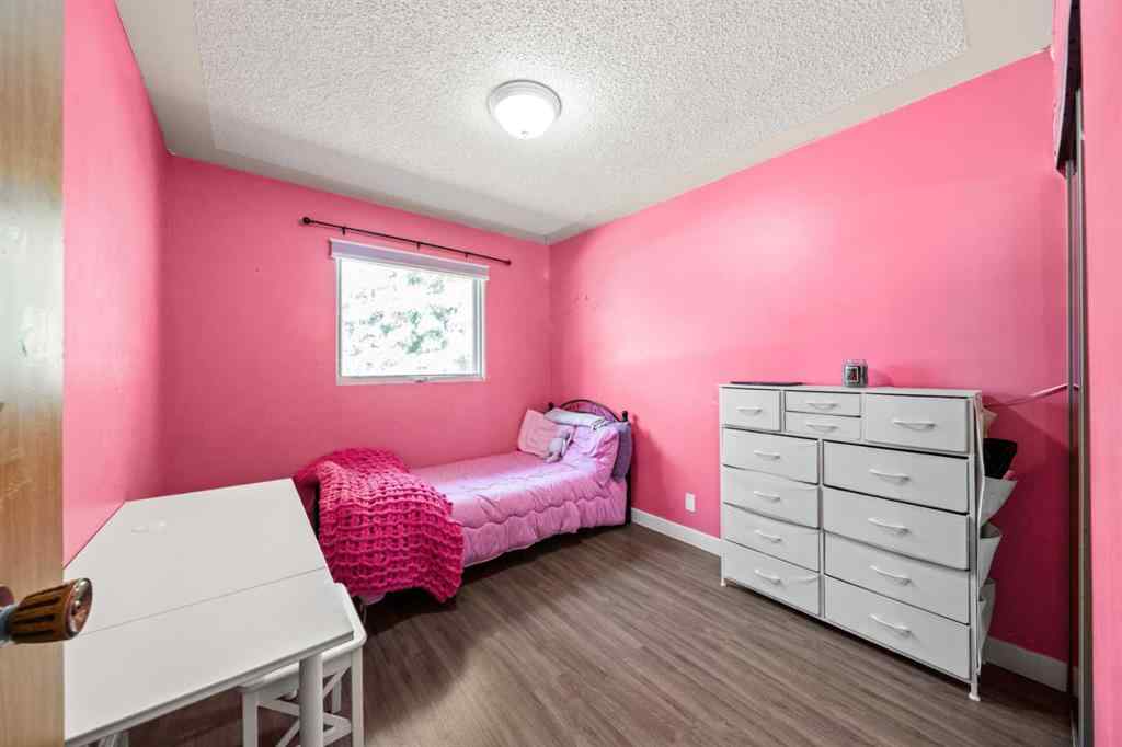 MLS® A2251892 - 102 Marbrooke Circle NE in Marlborough Calgary, Residential