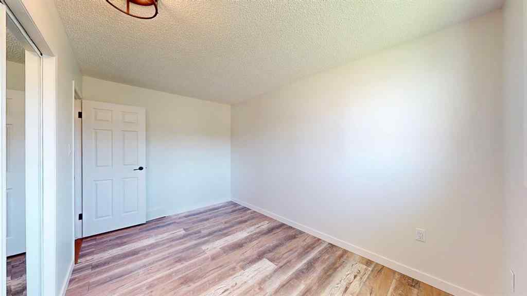 MLS® A2251893 - 976 Ross Glen Drive SE in Ross Glen Medicine Hat, Residential