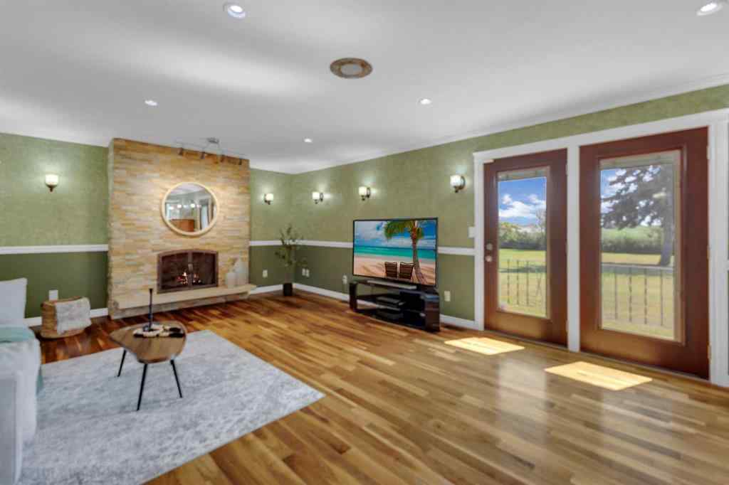 MLS® A2251895 - 39070 Range Road 281   in NONE Rural Red Deer County, Residential