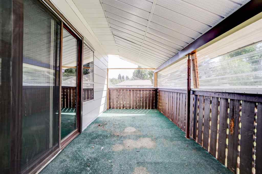 MLS® A2251898 - 901 230 Street  in NONE Hillcrest, Residential