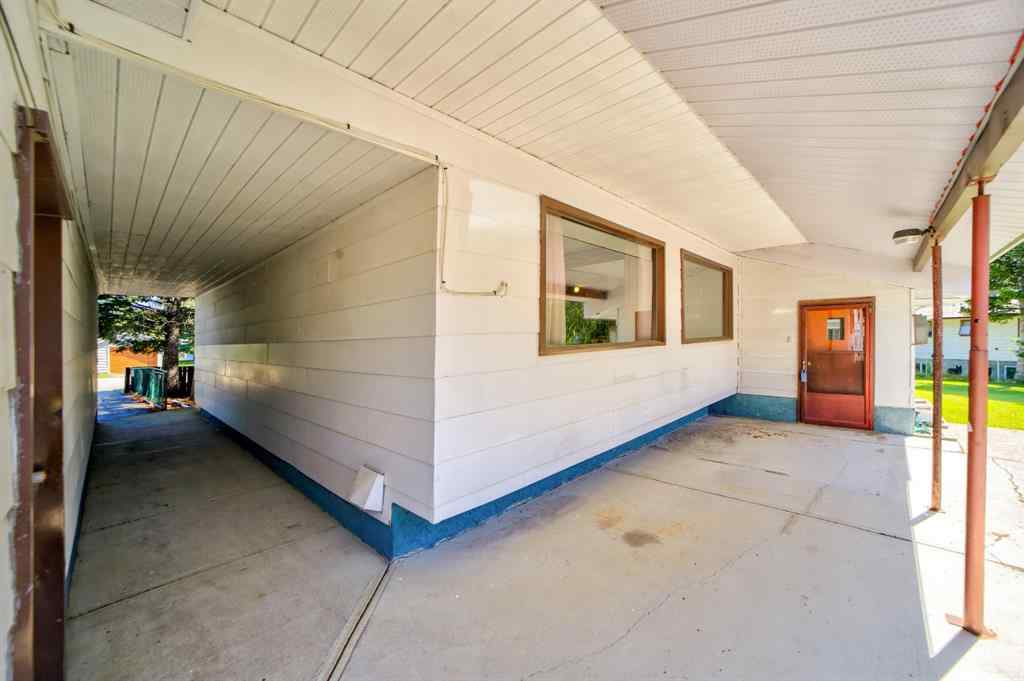 MLS® A2251898 - 901 230 Street  in NONE Hillcrest, Residential