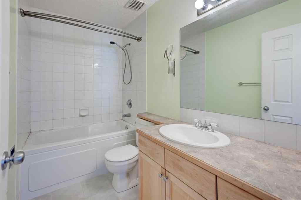 MLS® A2251901 - Unit #312 1528 11 Avenue SW in Sunalta Calgary, Residential