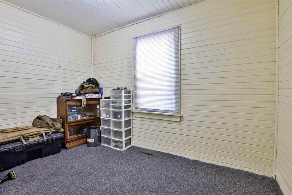 MLS® A2251902 - 915 6 Street N in Staffordville Lethbridge, Residential