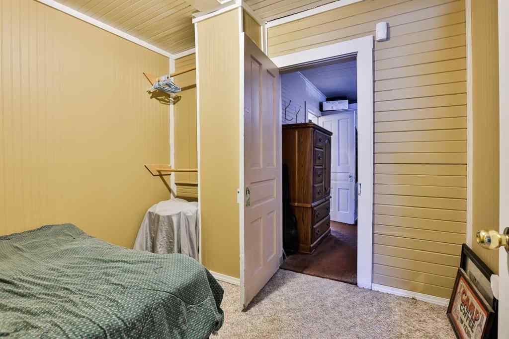 MLS® A2251902 - 915 6 Street N in Staffordville Lethbridge, Residential