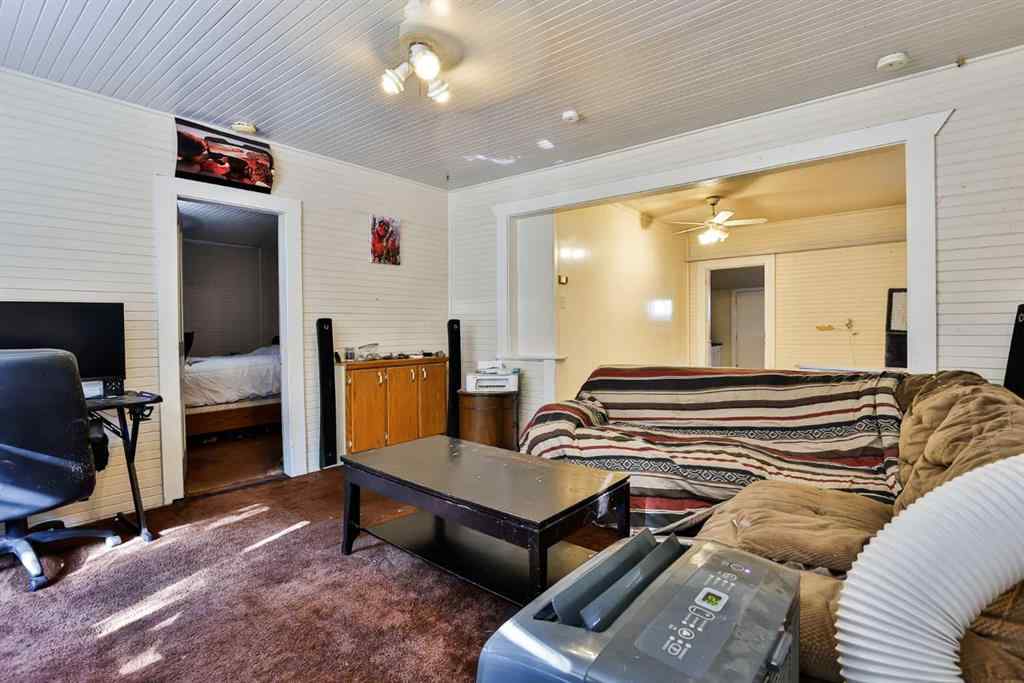 MLS® A2251902 - 915 6 Street N in Staffordville Lethbridge, Residential