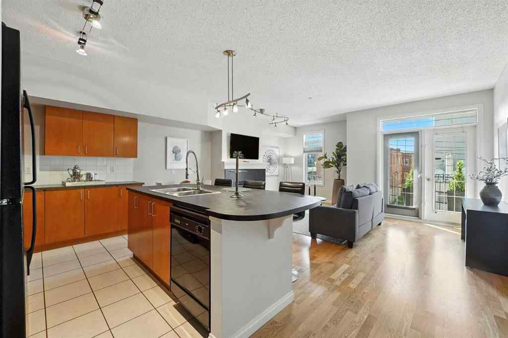 MLS® A2251907 - Unit #202 527 15 Avenue SW in Beltline Calgary, Residential