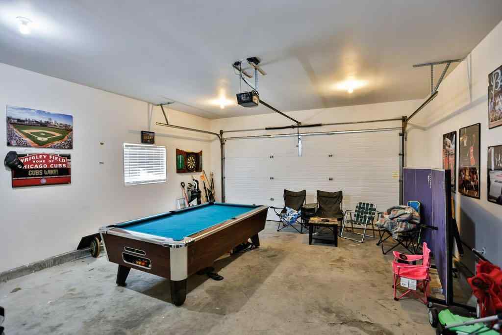 MLS® A2251911 - 368 Grizzly Crescent N in Uplands Lethbridge, Residential