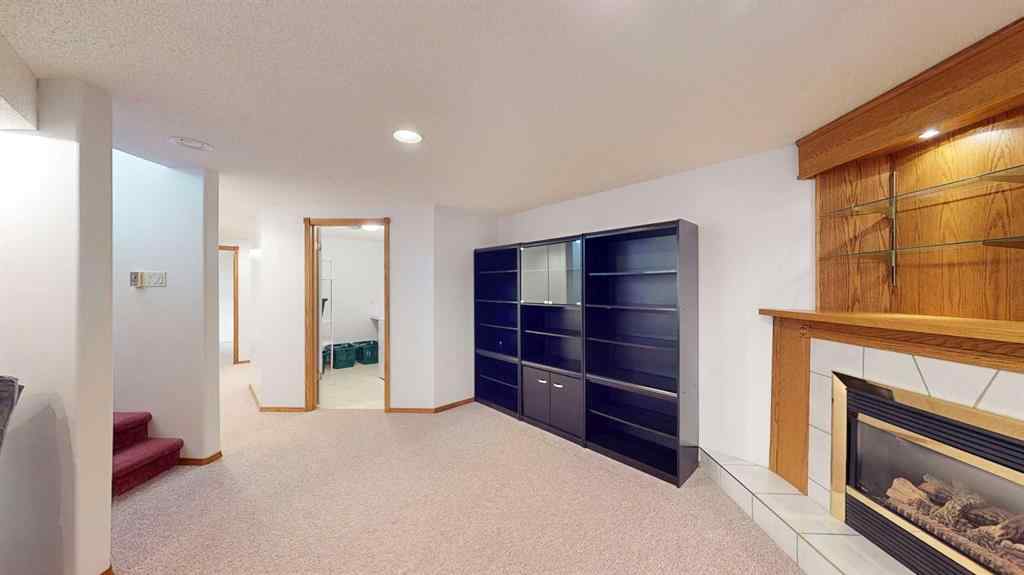 MLS® A2251914 - 376 20 Street NE in Northeast Crescent Heights Medicine Hat, Residential