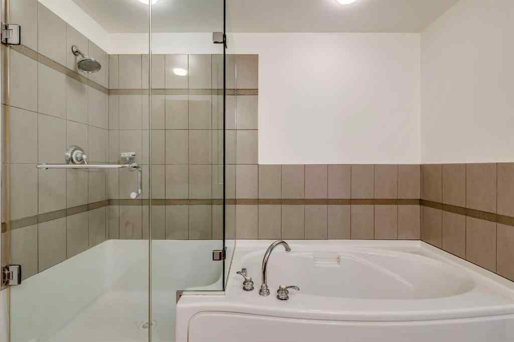 MLS® A2251916 - Unit #1103 817 15 Avenue SW in Beltline Calgary, Residential