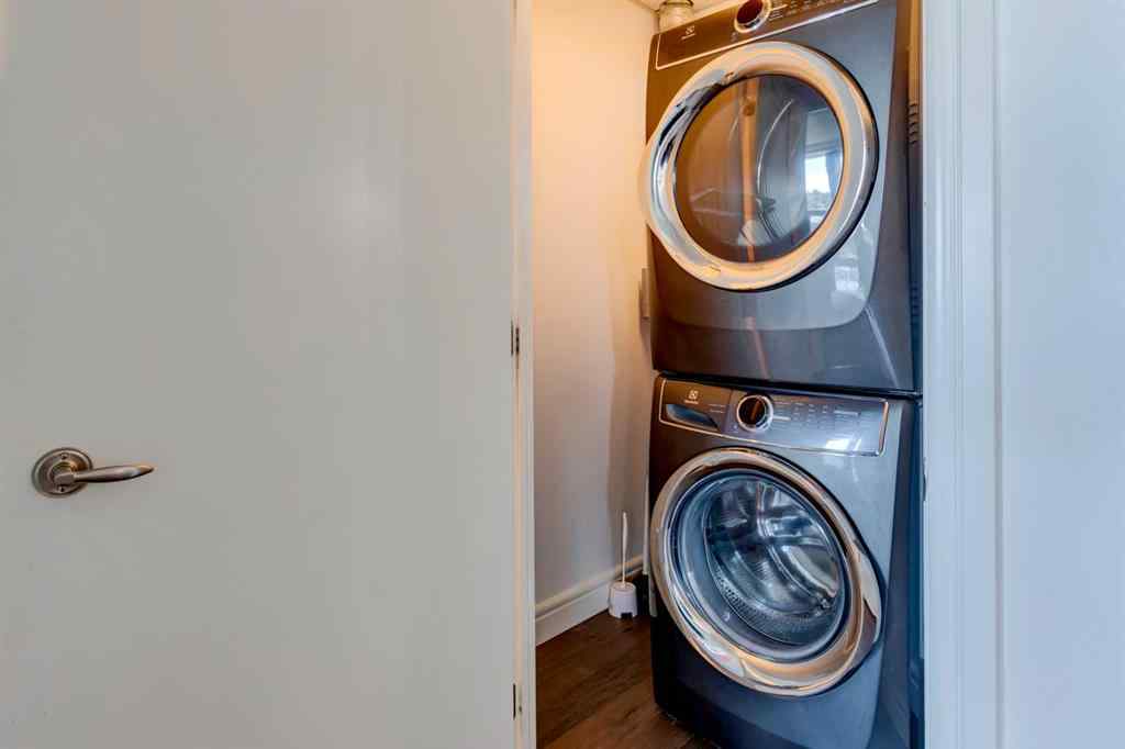 MLS® A2251916 - Unit #1103 817 15 Avenue SW in Beltline Calgary, Residential