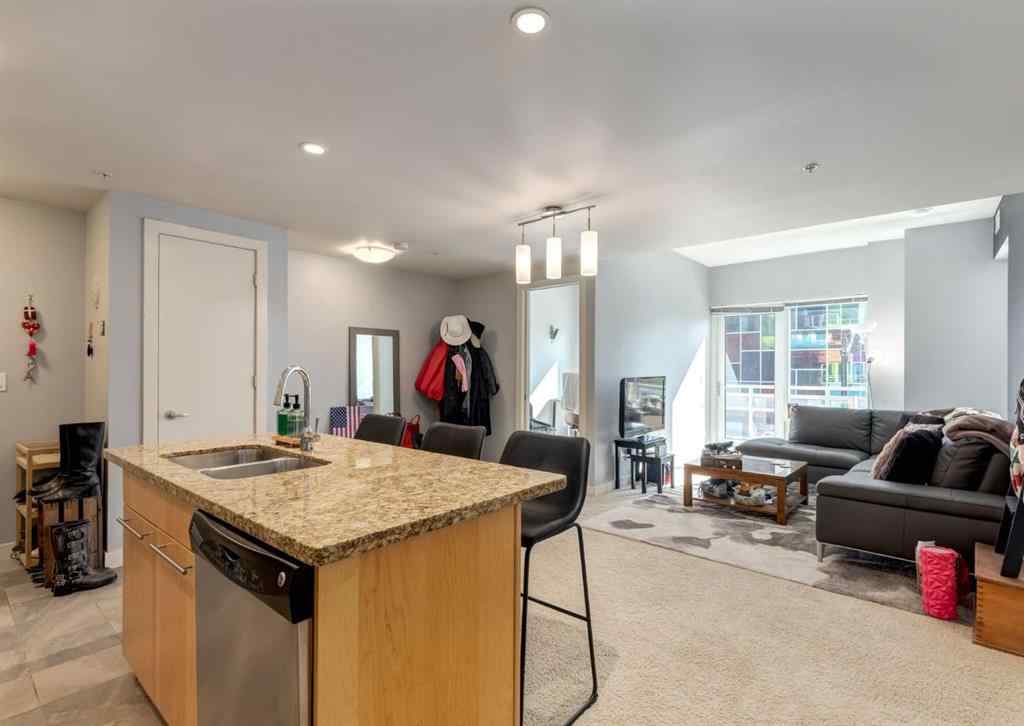 MLS® A2251926 - Unit #204 215 13 Avenue SW in Beltline Calgary, Residential