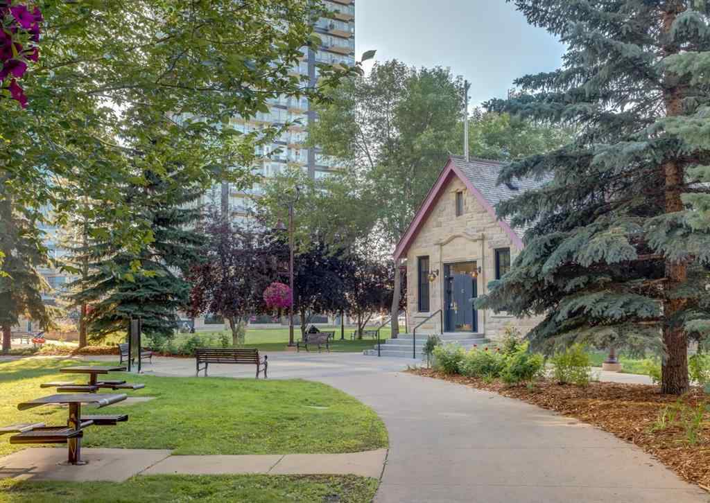 MLS® A2251926 - Unit #204 215 13 Avenue SW in Beltline Calgary, Residential