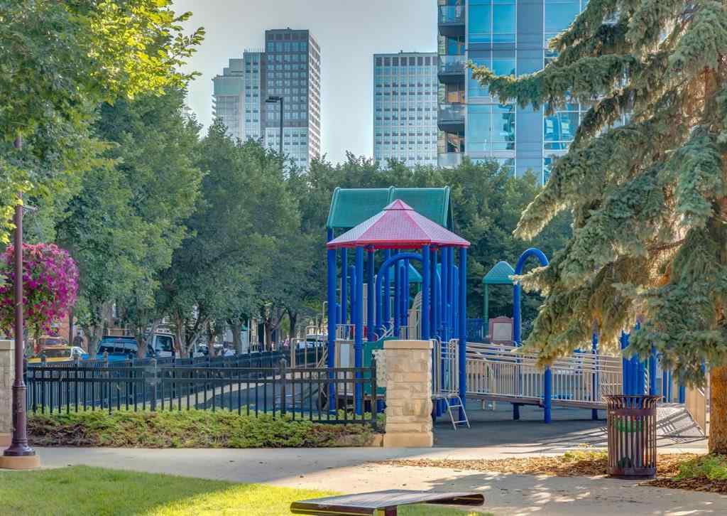 MLS® A2251926 - Unit #204 215 13 Avenue SW in Beltline Calgary, Residential