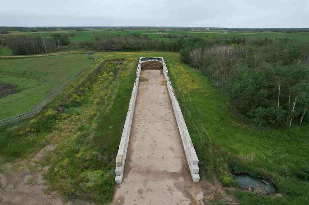 MLS® A2251928 - 20076 Township Road 370   in NONE Rural Stettler No. 6, County of, Agri-Business