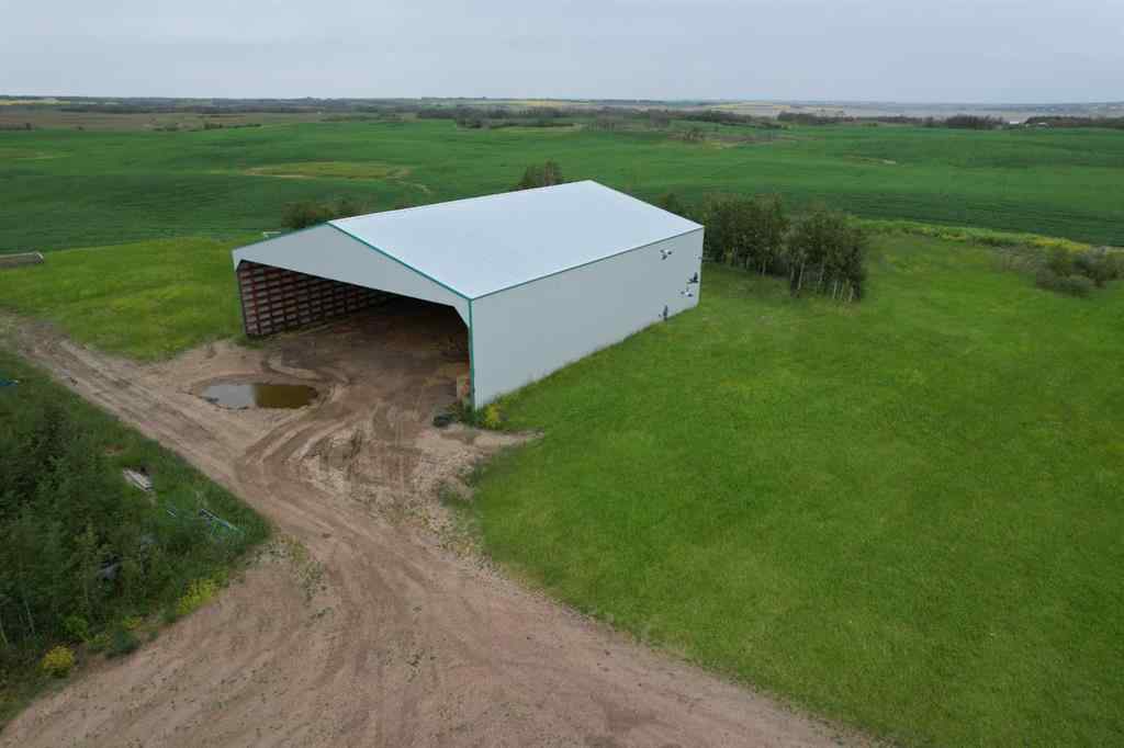 MLS® A2251928 - 20076 Township Road 370   in NONE Rural Stettler No. 6, County of, Agri-Business