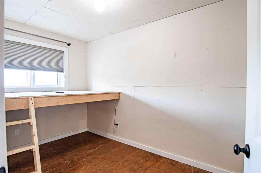 MLS® A2251928 - 20076 Township Road 370   in NONE Rural Stettler No. 6, County of, Agri-Business