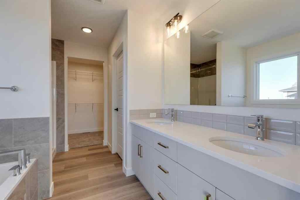 MLS® A2251929 - 723 Langley Terrace SE in Lanark Airdrie, Residential