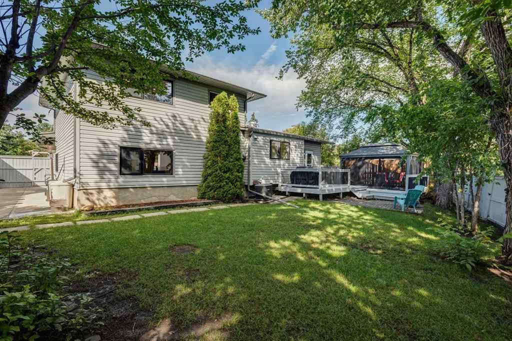 MLS® A2251935 - 48 Brabourne Rise SW in Braeside Calgary, Residential