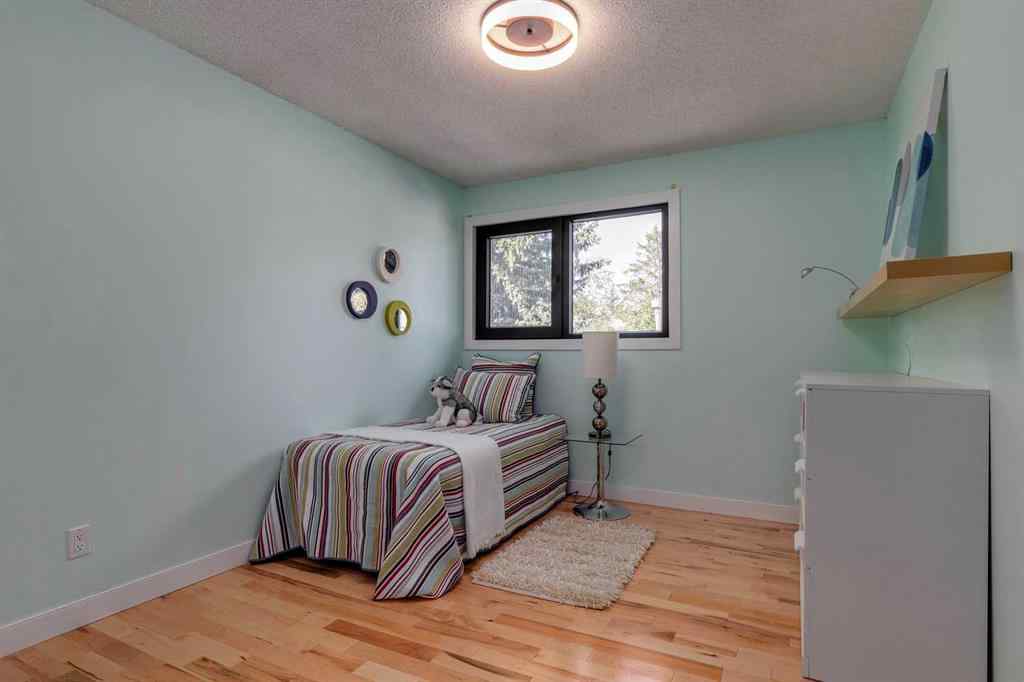 MLS® A2251935 - 48 Brabourne Rise SW in Braeside Calgary, Residential