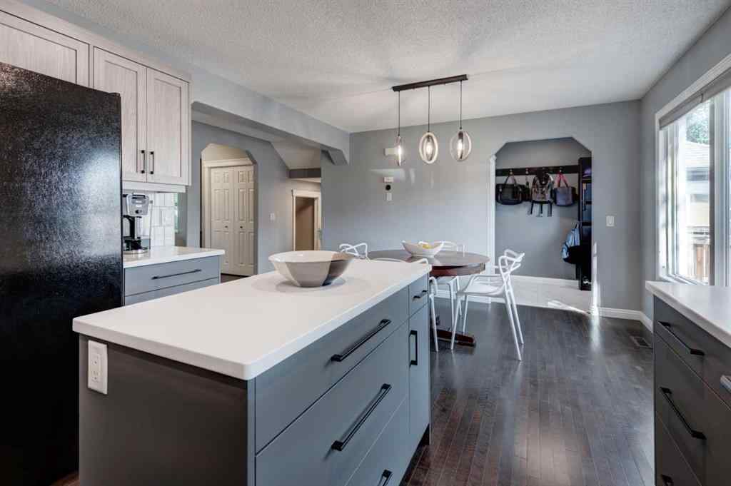 MLS® A2251939 - 395 Prestwick Close SE in McKenzie Towne Calgary, Residential