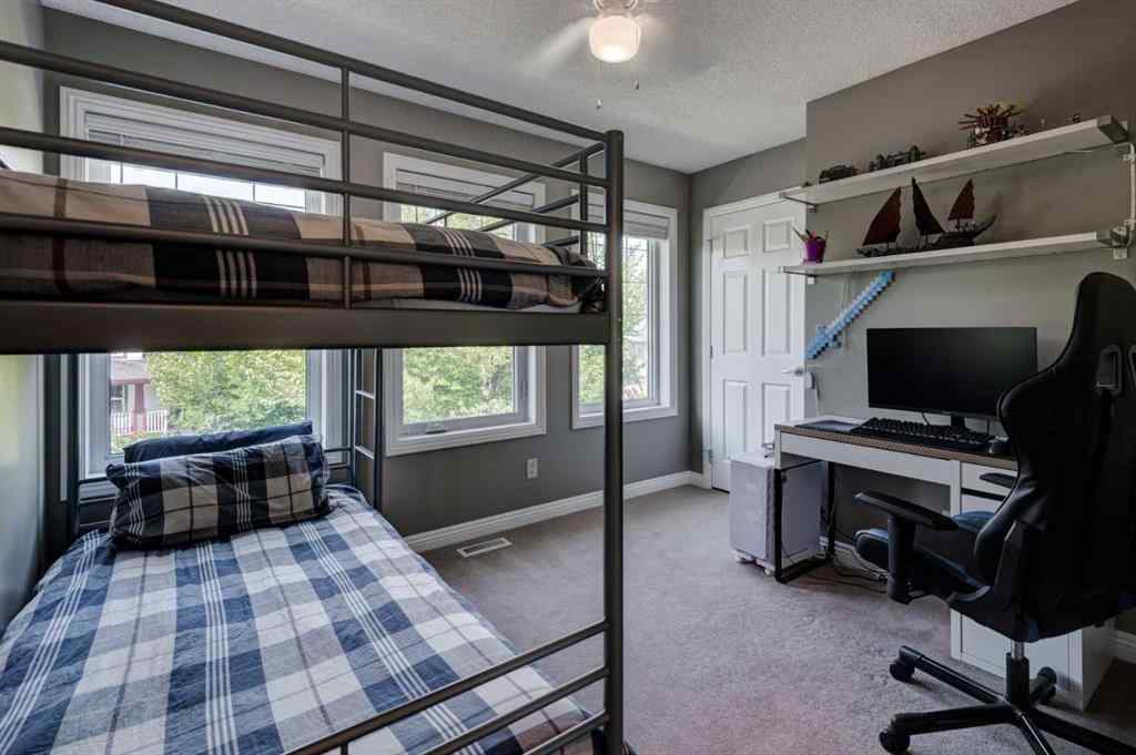 MLS® A2251939 - 395 Prestwick Close SE in McKenzie Towne Calgary, Residential