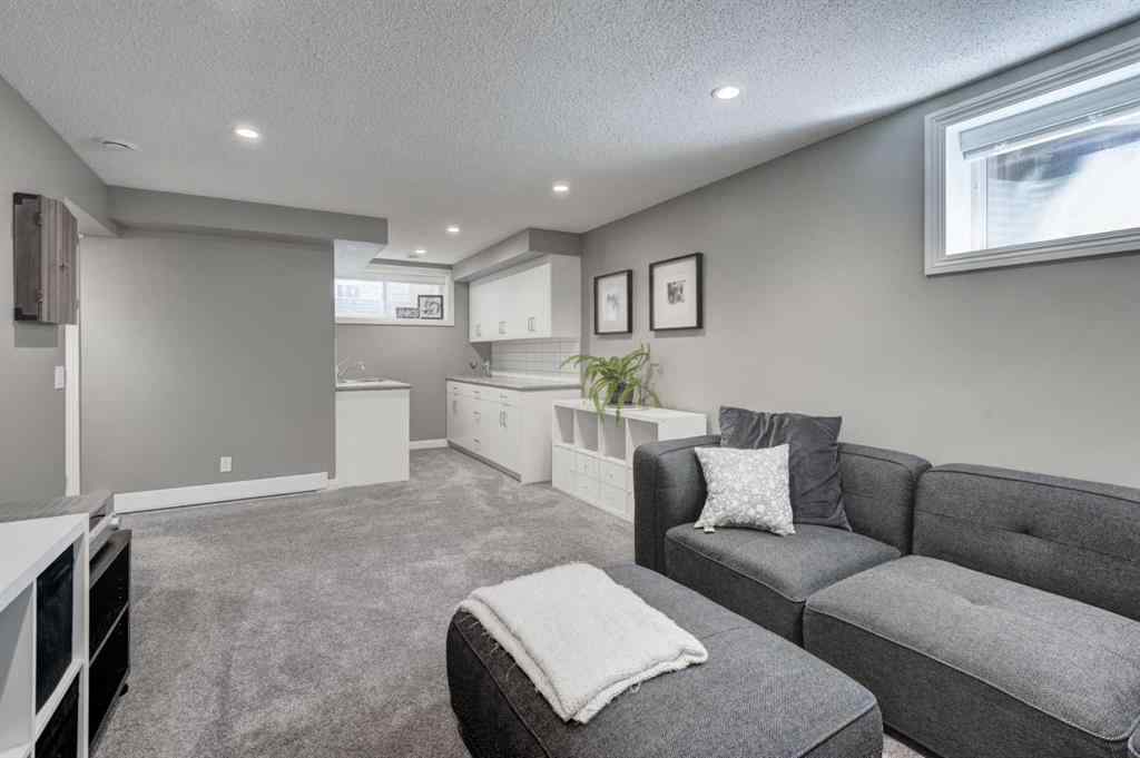 MLS® A2251939 - 395 Prestwick Close SE in McKenzie Towne Calgary, Residential