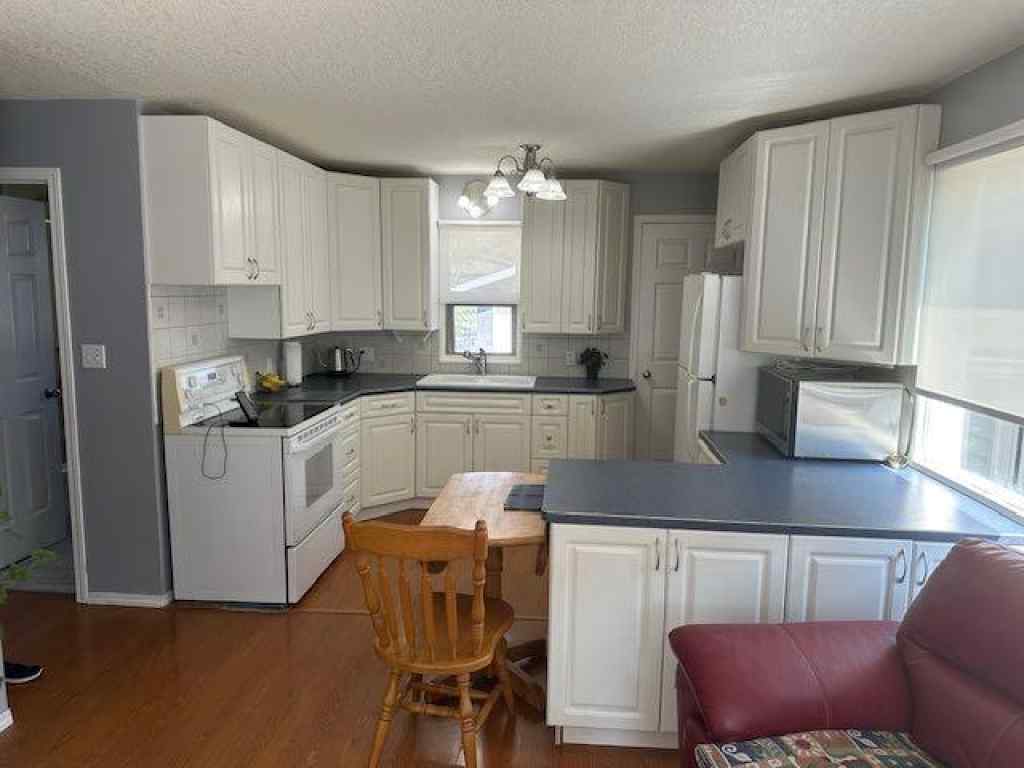 MLS® A2251940 - 11945 21 Avenue  in NONE Blairmore, Residential