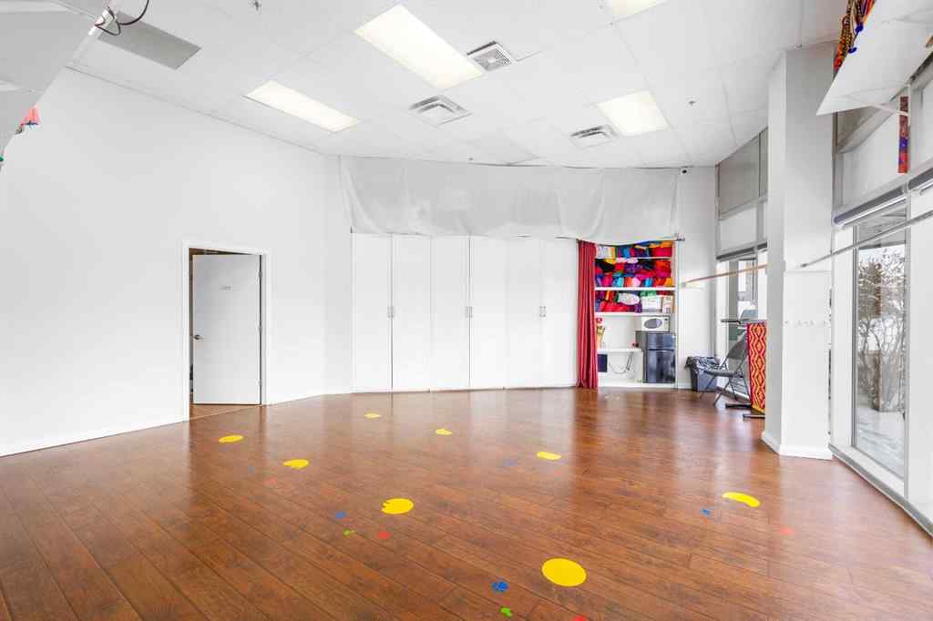 MLS® A2251950 - Unit #128 3670 63 Avenue NE in Westwinds Calgary, Commercial