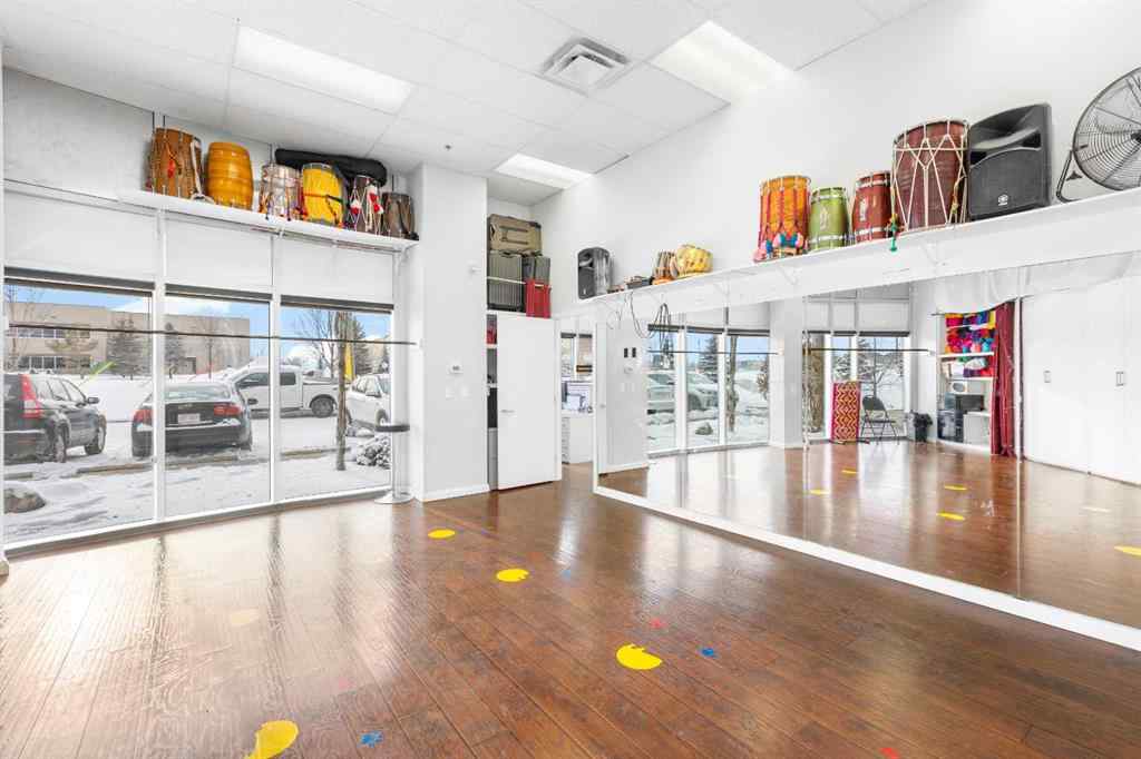 MLS® A2251950 - Unit #128 3670 63 Avenue NE in Westwinds Calgary, Commercial
