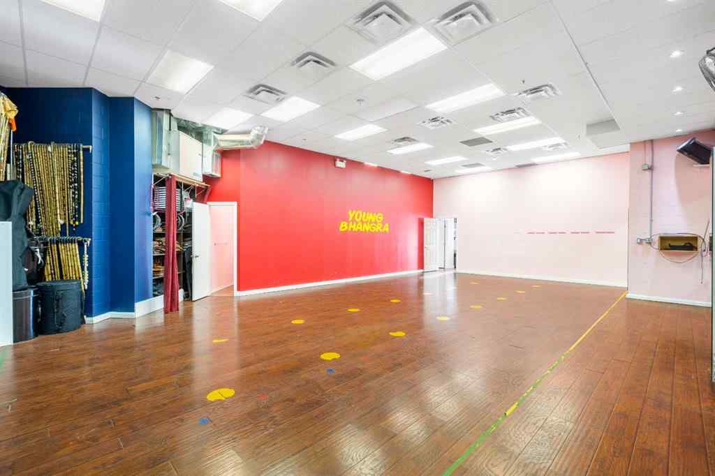 MLS® A2251950 - Unit #128 3670 63 Avenue NE in Westwinds Calgary, Commercial