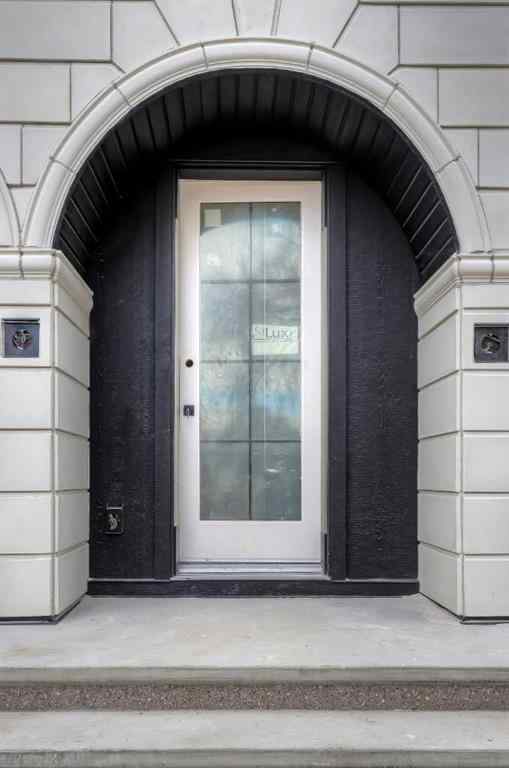 MLS® A2251951 - 417 22 Avenue NW in Mount Pleasant Calgary, Residential