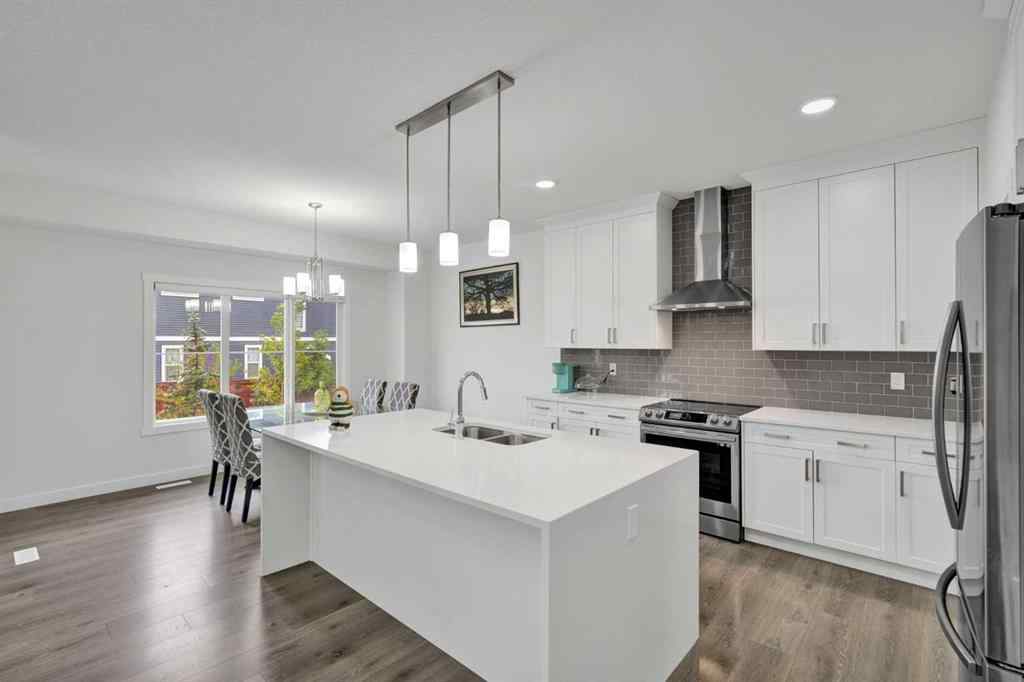 MLS® A2251954 - 508 Creekrun Lane SW in Cobblestone Creek Airdrie, Residential