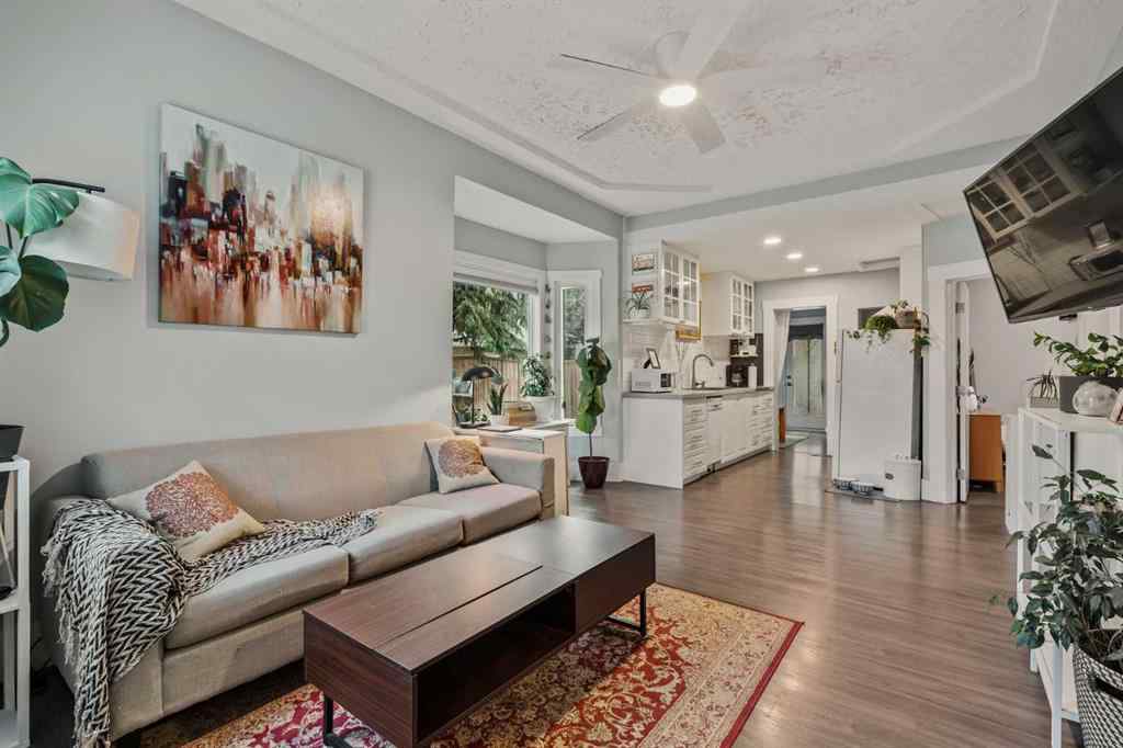 MLS® A2251959 - 703 14A Street SE in Inglewood Calgary, Residential