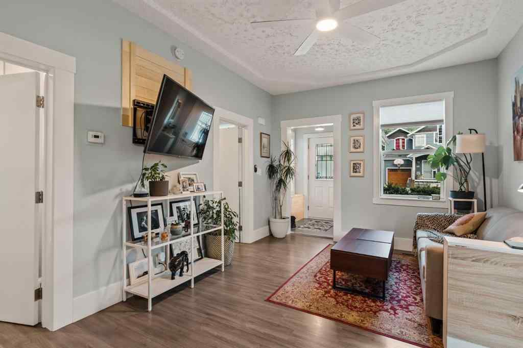 MLS® A2251959 - 703 14A Street SE in Inglewood Calgary, Residential