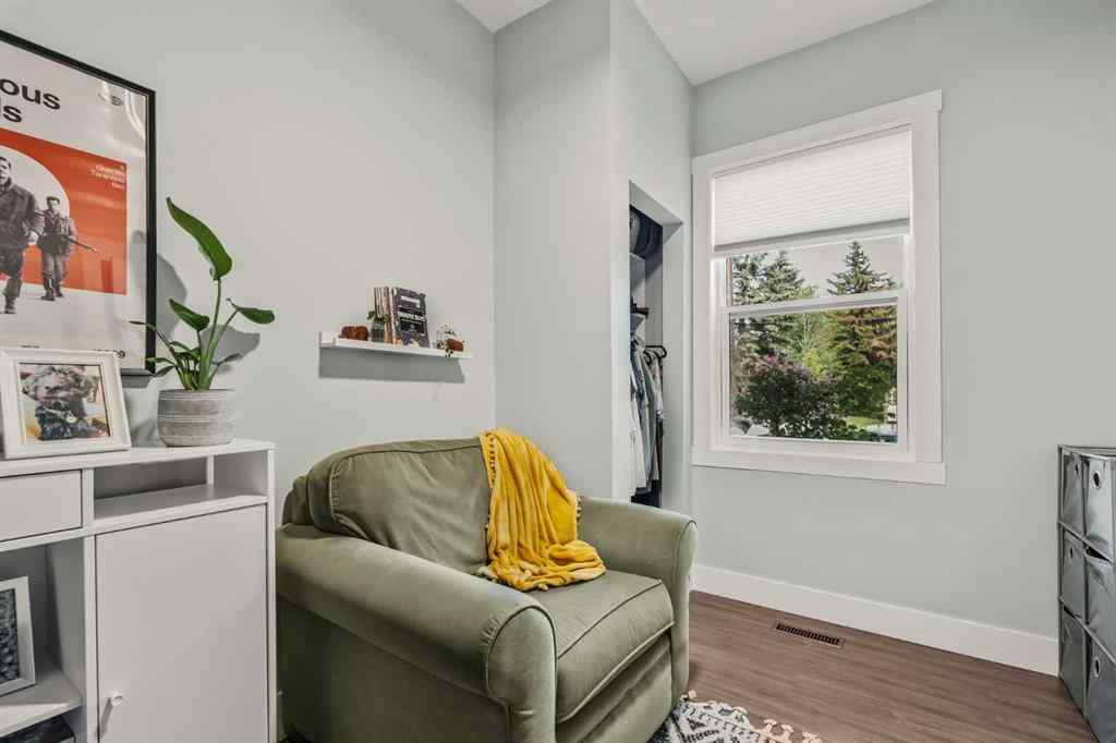 MLS® A2251959 - 703 14A Street SE in Inglewood Calgary, Residential