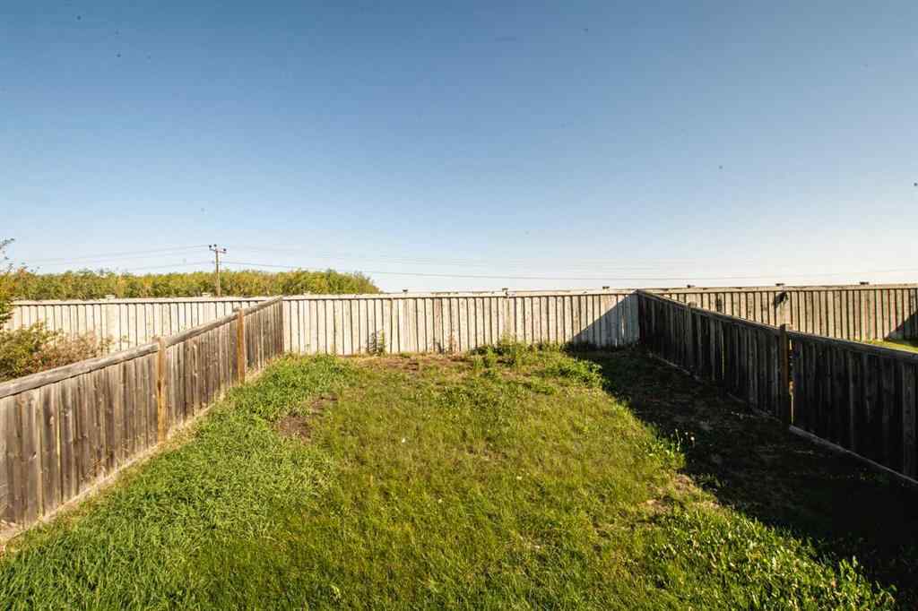 MLS® A2251966 - 9038 131 Avenue  in Lakeland Grande Prairie, Residential