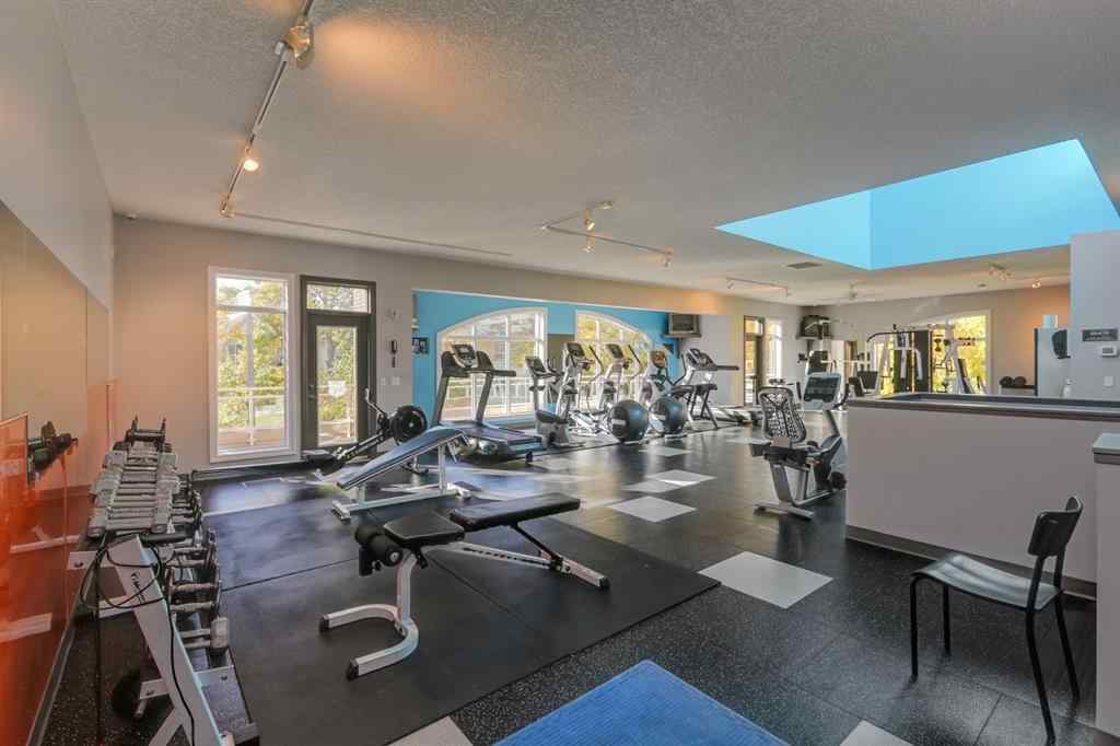 MLS® A2251970 - Unit #304 10 Hemlock Crescent SW in Spruce Cliff Calgary, Residential