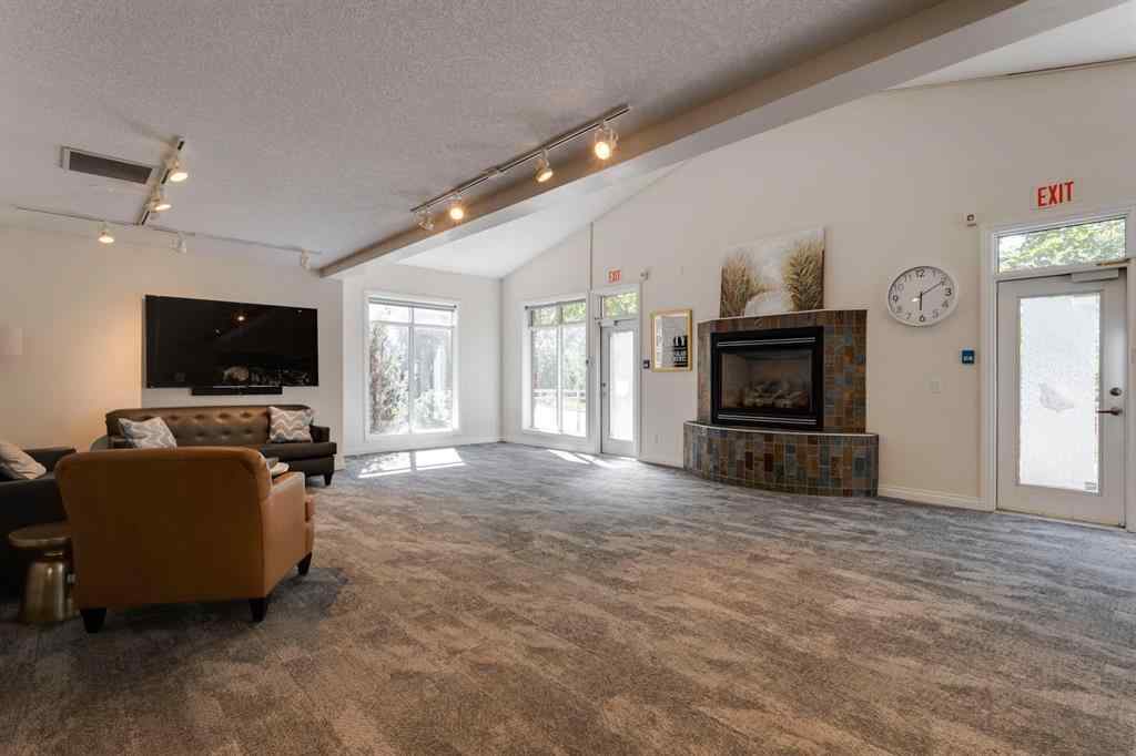 MLS® A2251970 - Unit #304 10 Hemlock Crescent SW in Spruce Cliff Calgary, Residential