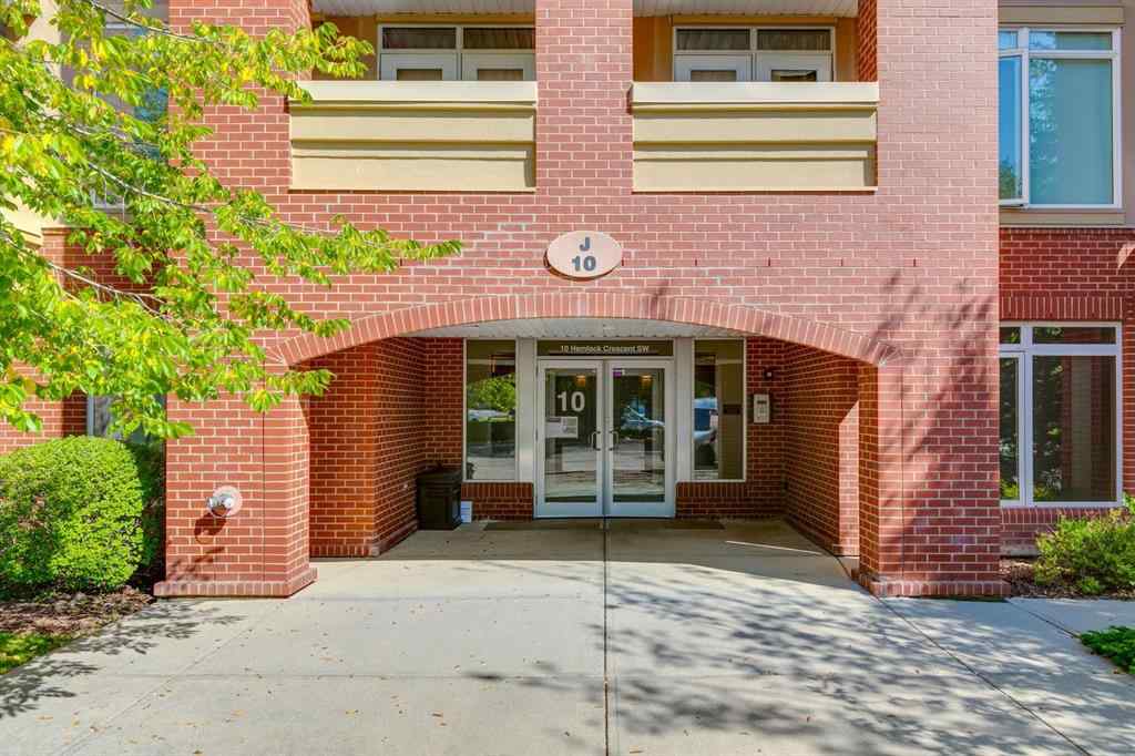 MLS® A2251970 - Unit #304 10 Hemlock Crescent SW in Spruce Cliff Calgary, Residential