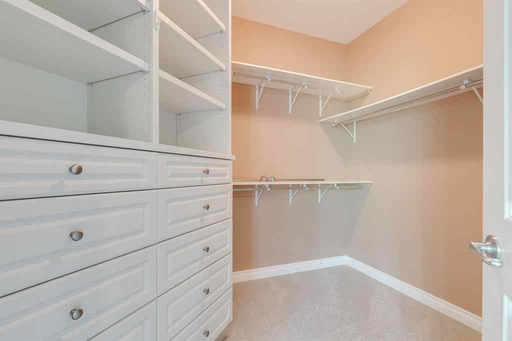 MLS® A2251970 - Unit #304 10 Hemlock Crescent SW in Spruce Cliff Calgary, Residential