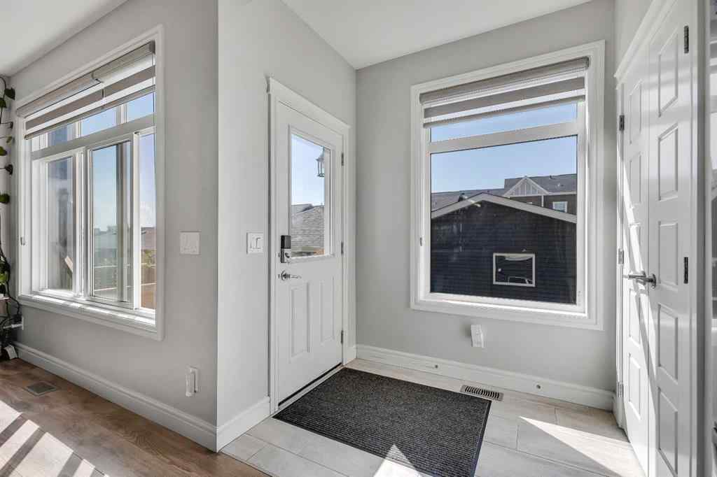 MLS® A2251975 - 41 Sunrise Heights  in Sunset Ridge Cochrane, Residential