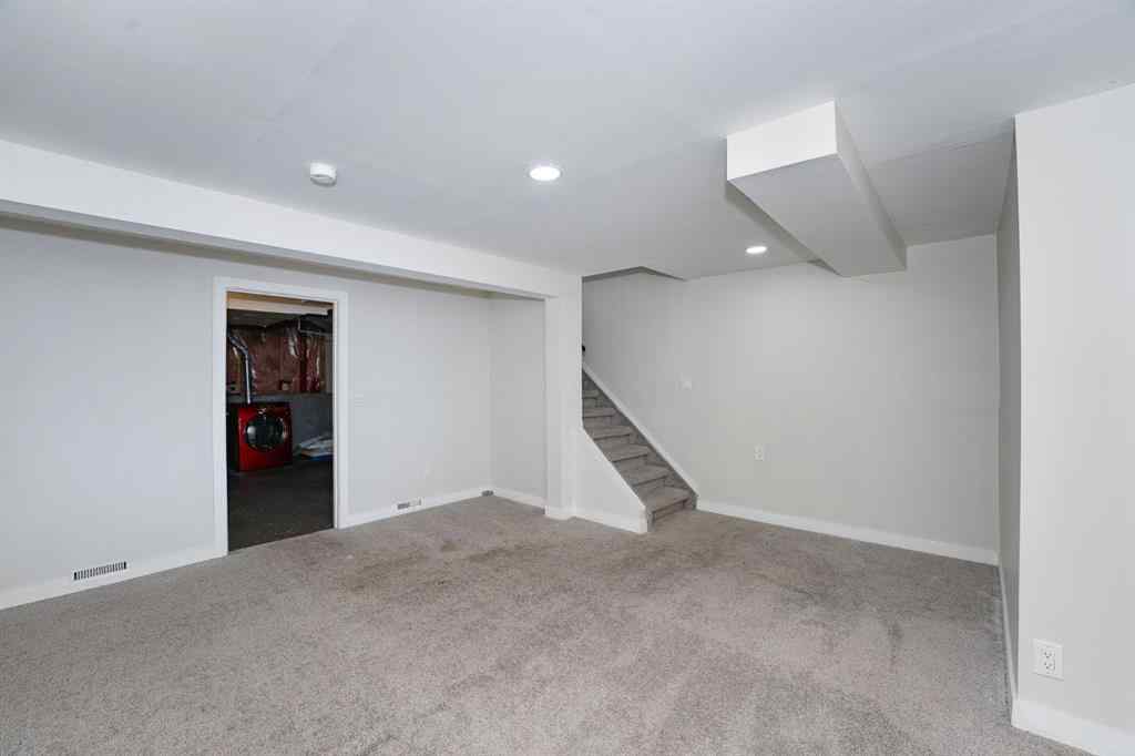 MLS® A2251977 - 343 Falshire Way NE in Falconridge Calgary, Residential
