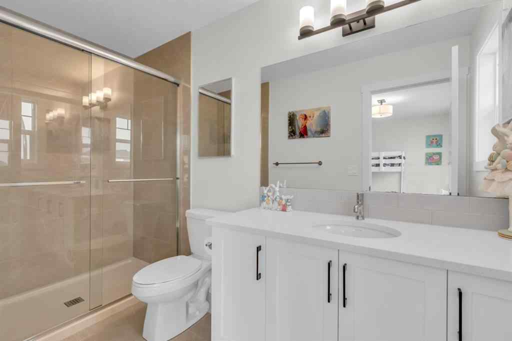 MLS® A2251979 - 35 Versant View SW in Alpine Park Calgary, Residential