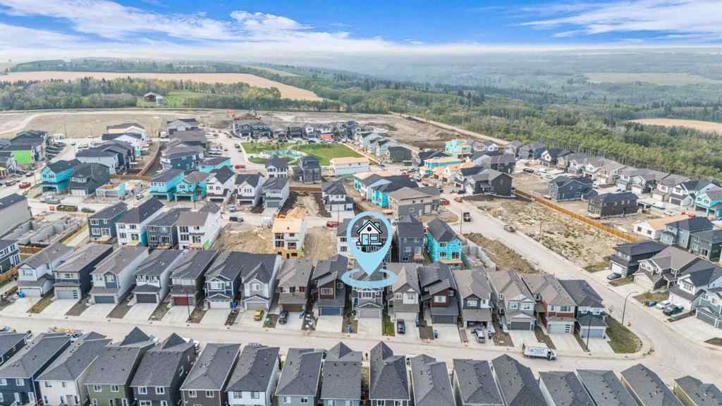 MLS® A2251979 - 35 Versant View SW in Alpine Park Calgary, Residential